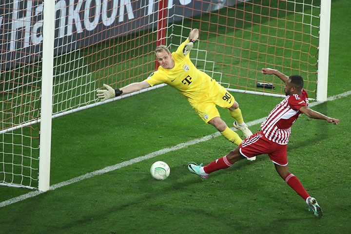 Ο Ολυμπιακός νίκησε με 1-0 τη Φερεντσβάρος μέσα στο «Γ. Καραϊσκάκης», στο πρώτο ματς της φάσης Play off του UEFA Conference League